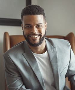 portrait-11 Tre Tennyson